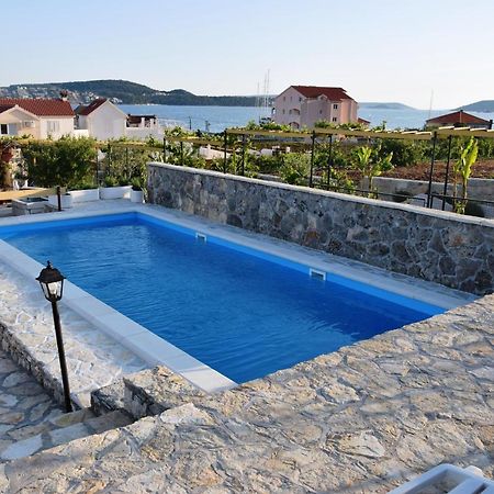 Villa Marta'S - Marta I Trogir Eksteriør billede