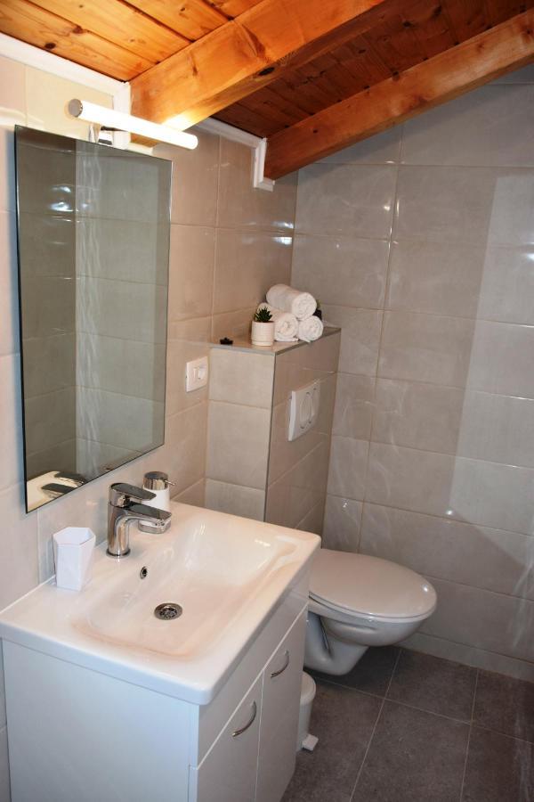 Villa Marta'S - Marta I Trogir Eksteriør billede